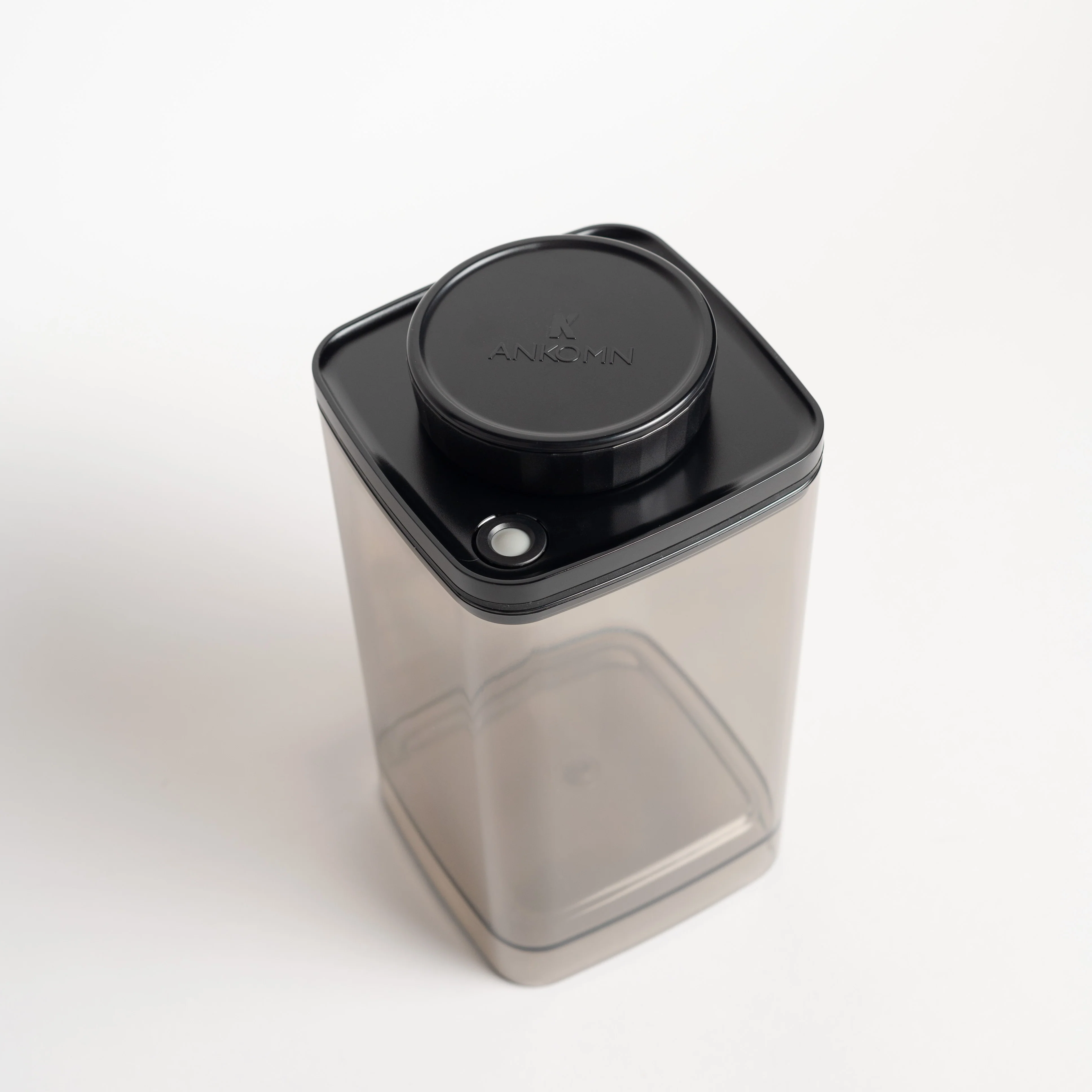 Ankomn - Turn-N-Seal Vacuum container - Semi-Black - Image 6