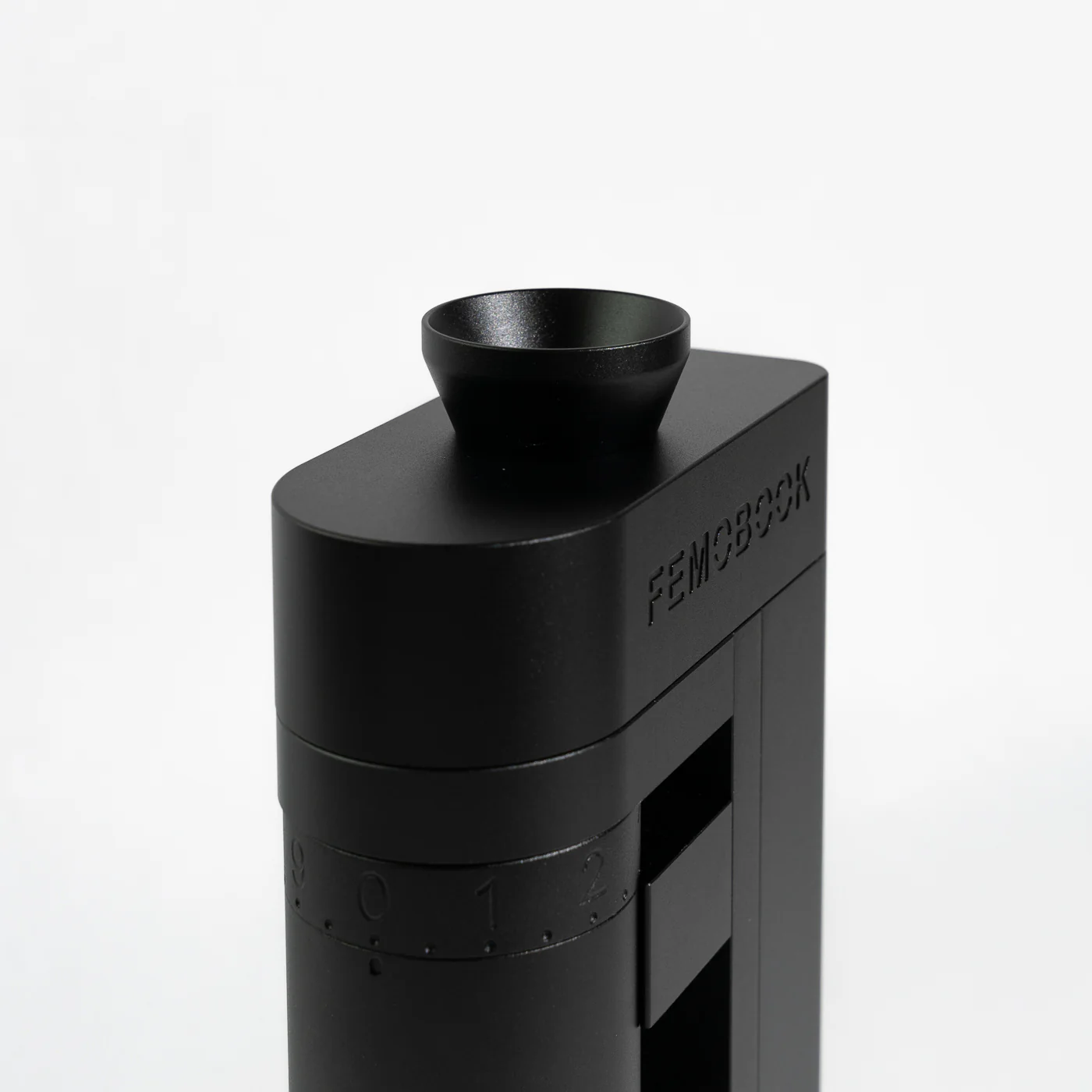 Femobook - A5 Rechargable Electric Grinder - Image 5