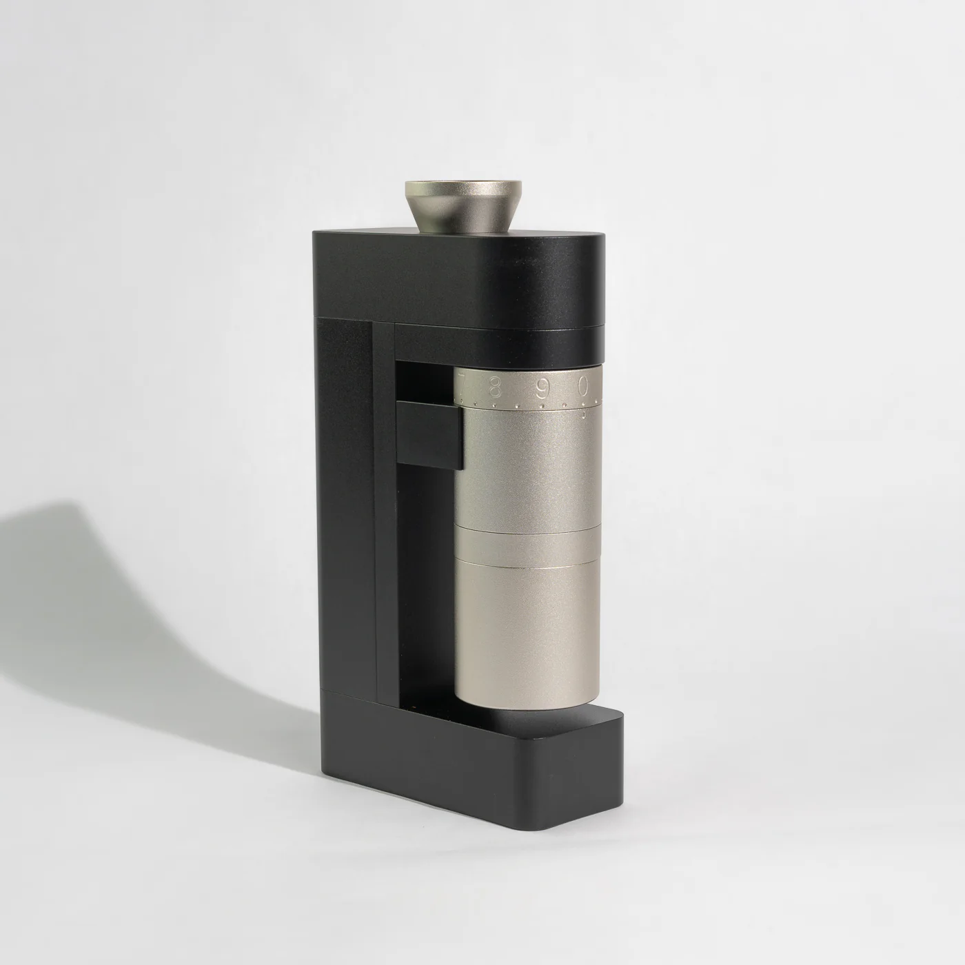 Femobook - A5 Rechargable Electric Grinder - Image 8