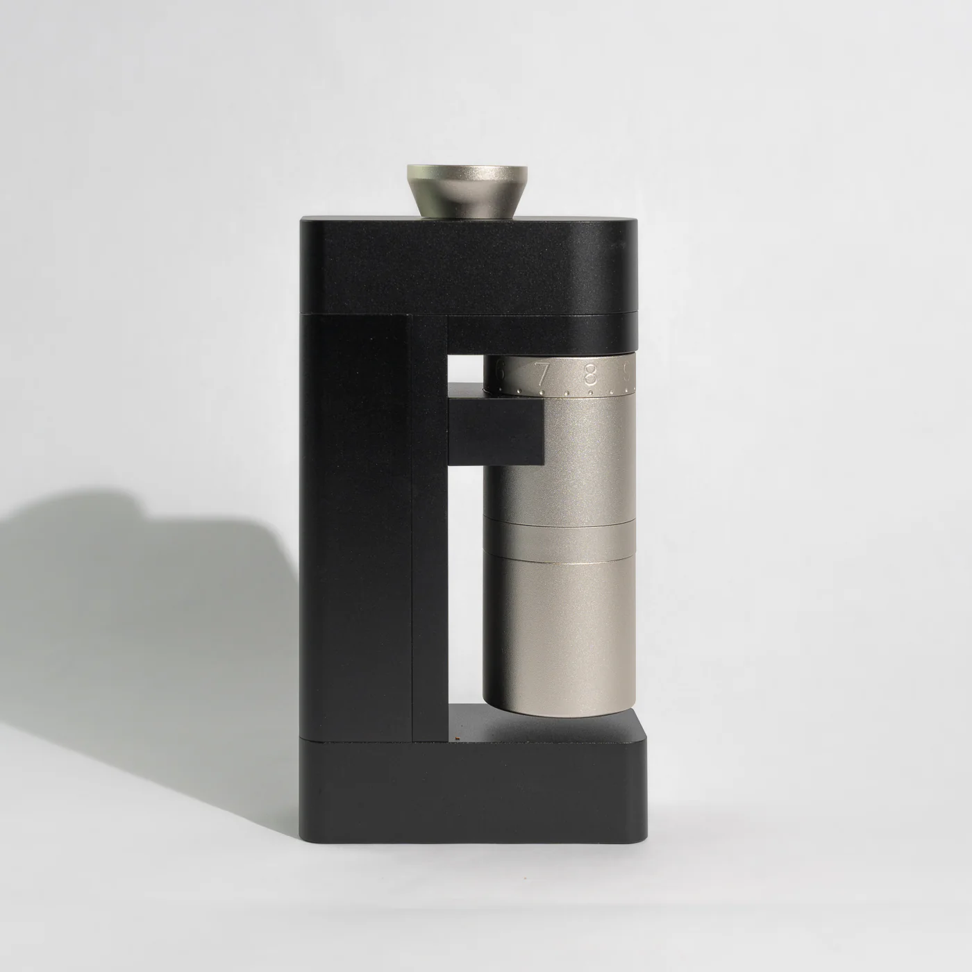 Femobook - A5 Rechargable Electric Grinder - Image 9