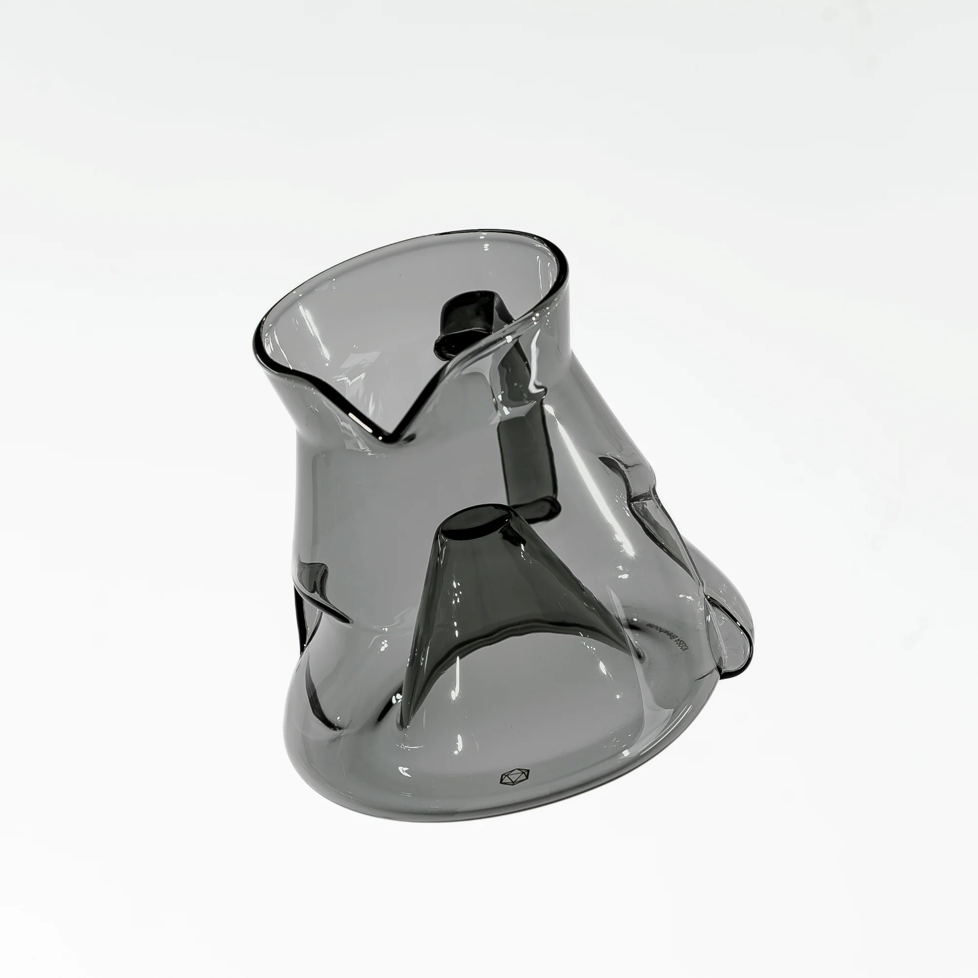 ICOSA - Avensi Wave - Cyclone Carafe 550mL - Image 10